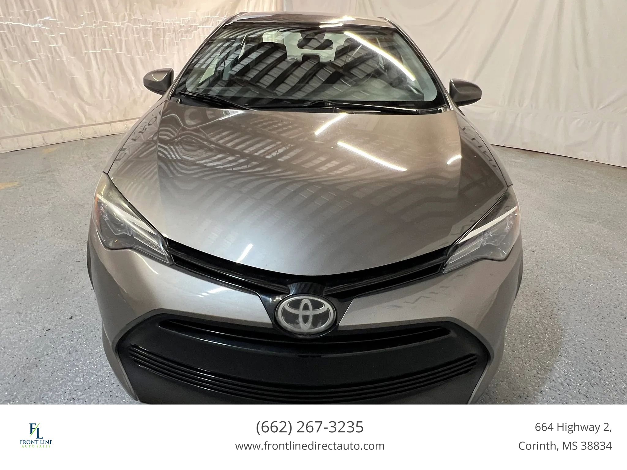 Used 2017 Toyota Corolla LE FWD image 2