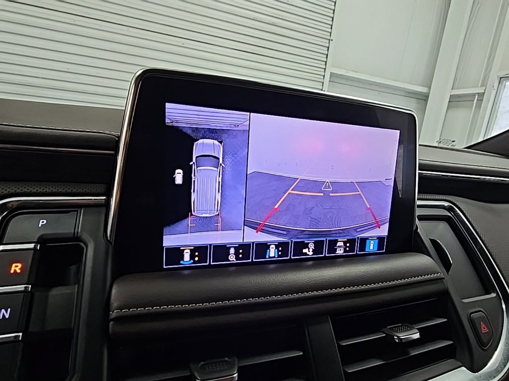 Used 2021 GMC Yukon XL SLT w/ SLT Premium Package image 21