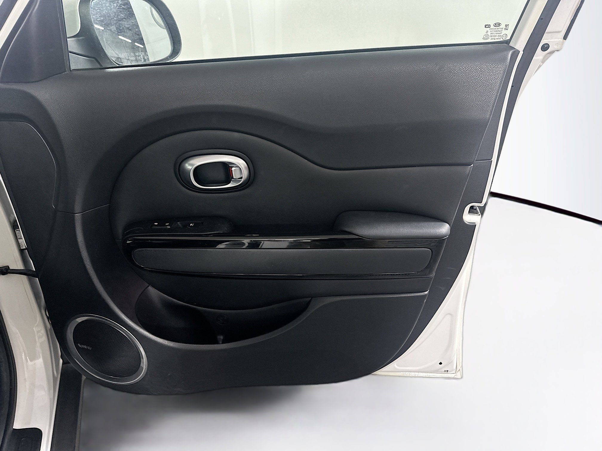 Used 2014 Kia Soul ! w/ Sun & Sound Package image 32