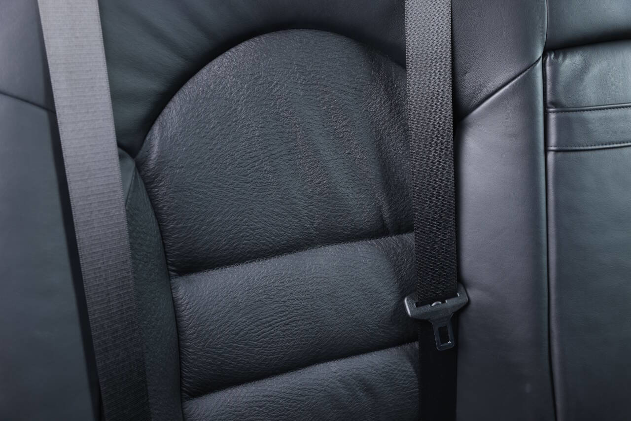 Used 2002 BMW M5 image 91