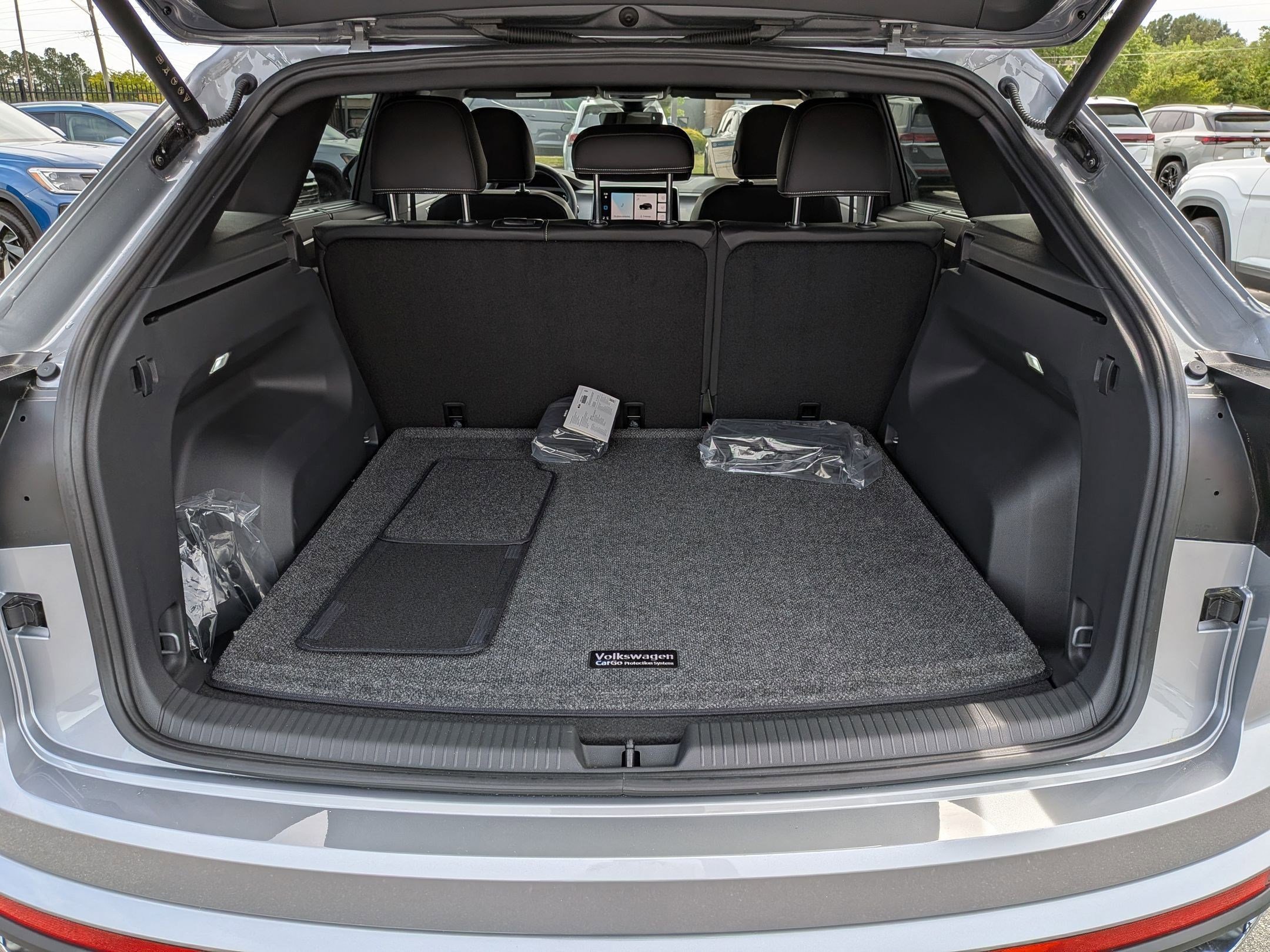 New 2026 Volkswagen Atlas Cross Sport SE AWD/4WD image 30