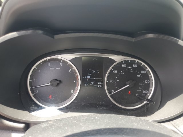 Certified 2025 Nissan Versa S w/ Trunk Package FWD image 19