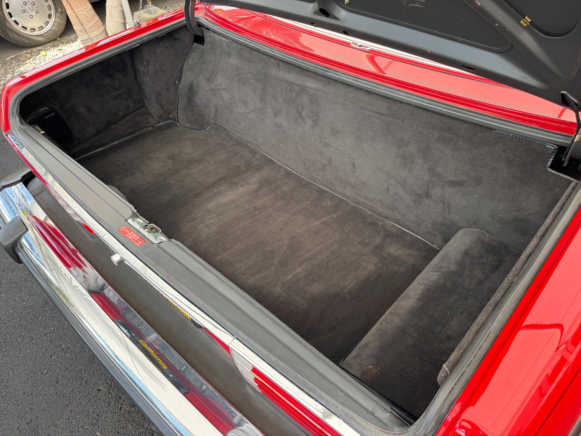 Used 1987 Mercedes-Benz 560 SL image 34