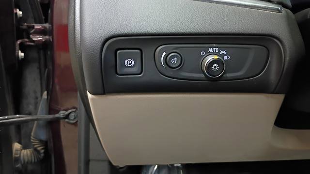 Used 2019 Buick Enclave Premium w/ Experience Buick Package image 11