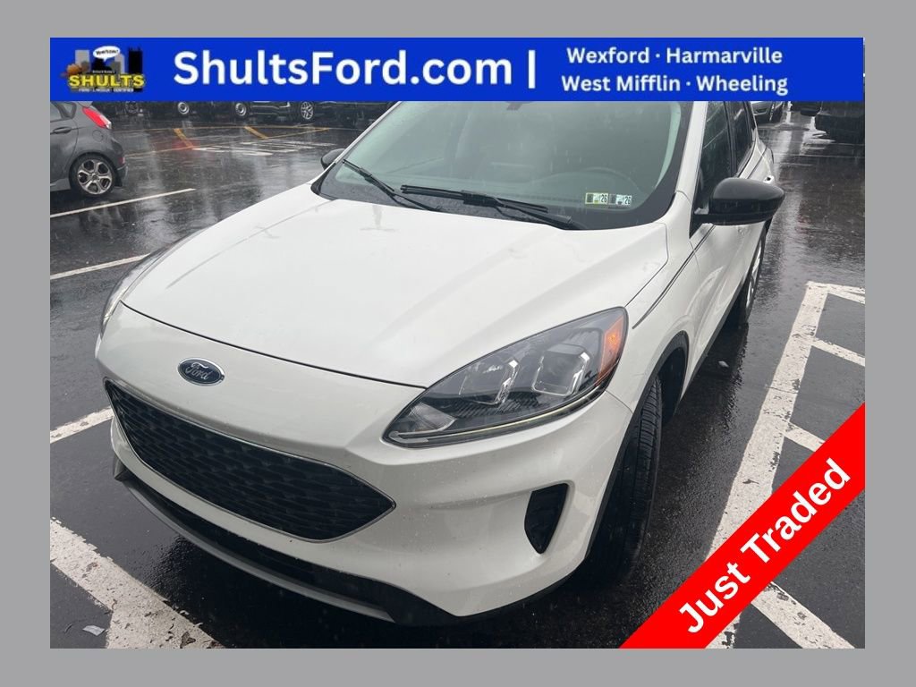 Used 2022 Ford Escape SE w/ Convenience Package AWD/4WD image 1