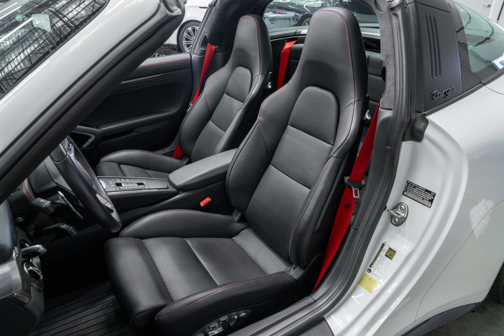 Used 2019 Porsche 911 Targa 4S AWD/4WD image 22
