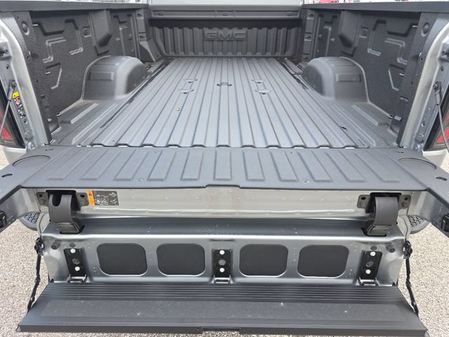 New 2026 GMC Sierra 3500 AT4 w/ AT4 Premium Plus Package AWD/4WD image 23