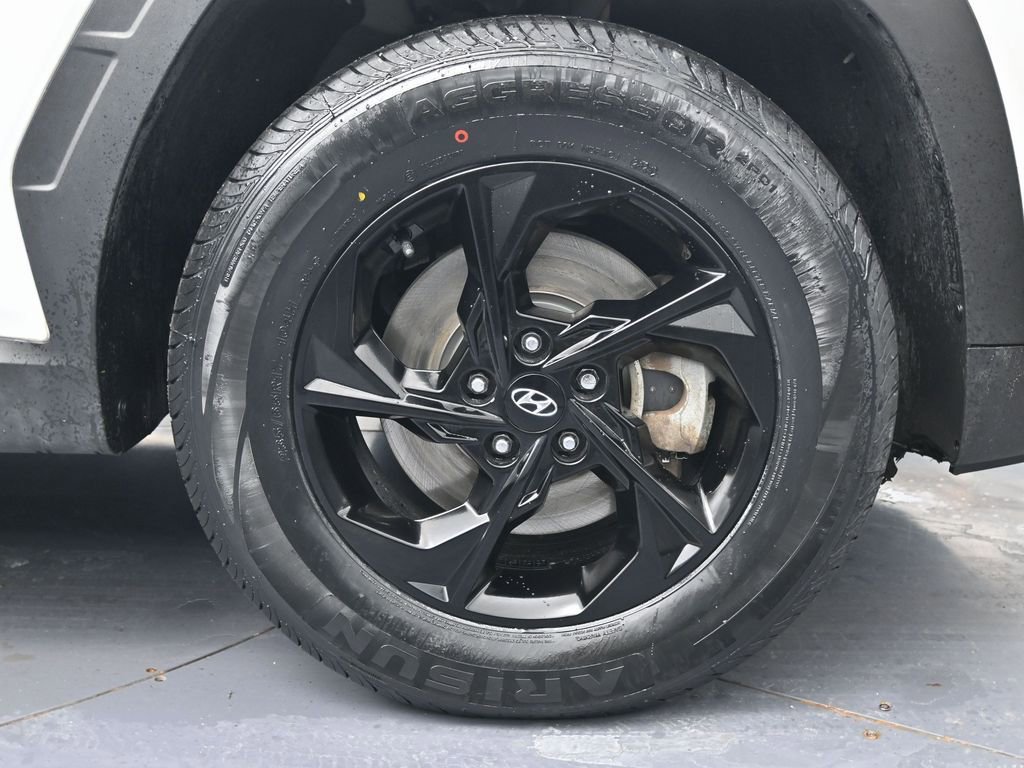 Used 2022 Hyundai Tucson SE image 14