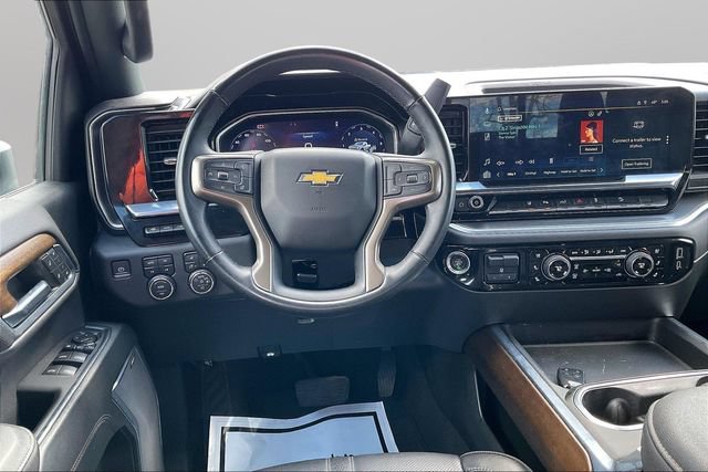 Certified 2024 Chevrolet Silverado 2500 High Country w/ High Country Premium Package AWD/4WD image 5
