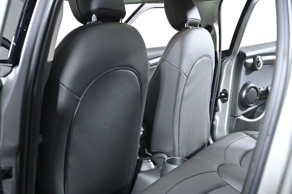 Certified 2023 MINI Cooper 4-Door Hardtop image 21