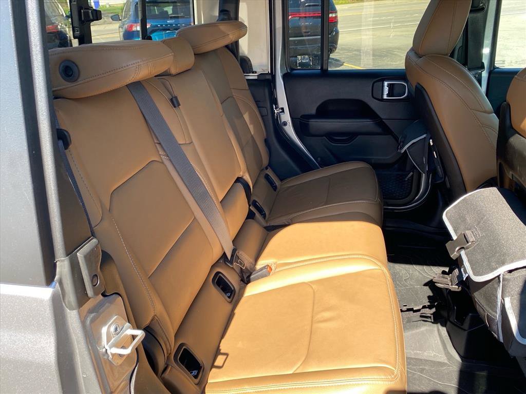 Used 2020 Jeep Gladiator Rubicon AWD/4WD image 25