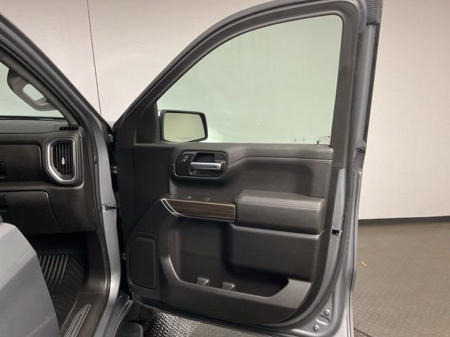 Certified 2021 Chevrolet Silverado 1500 LT w/ Convenience Package II AWD/4WD image 25