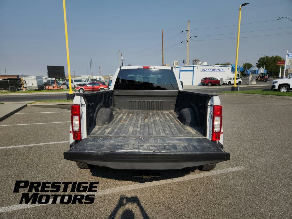Used 2020 Ford F350 XLT w/ XLT Premium Package AWD/4WD image 34