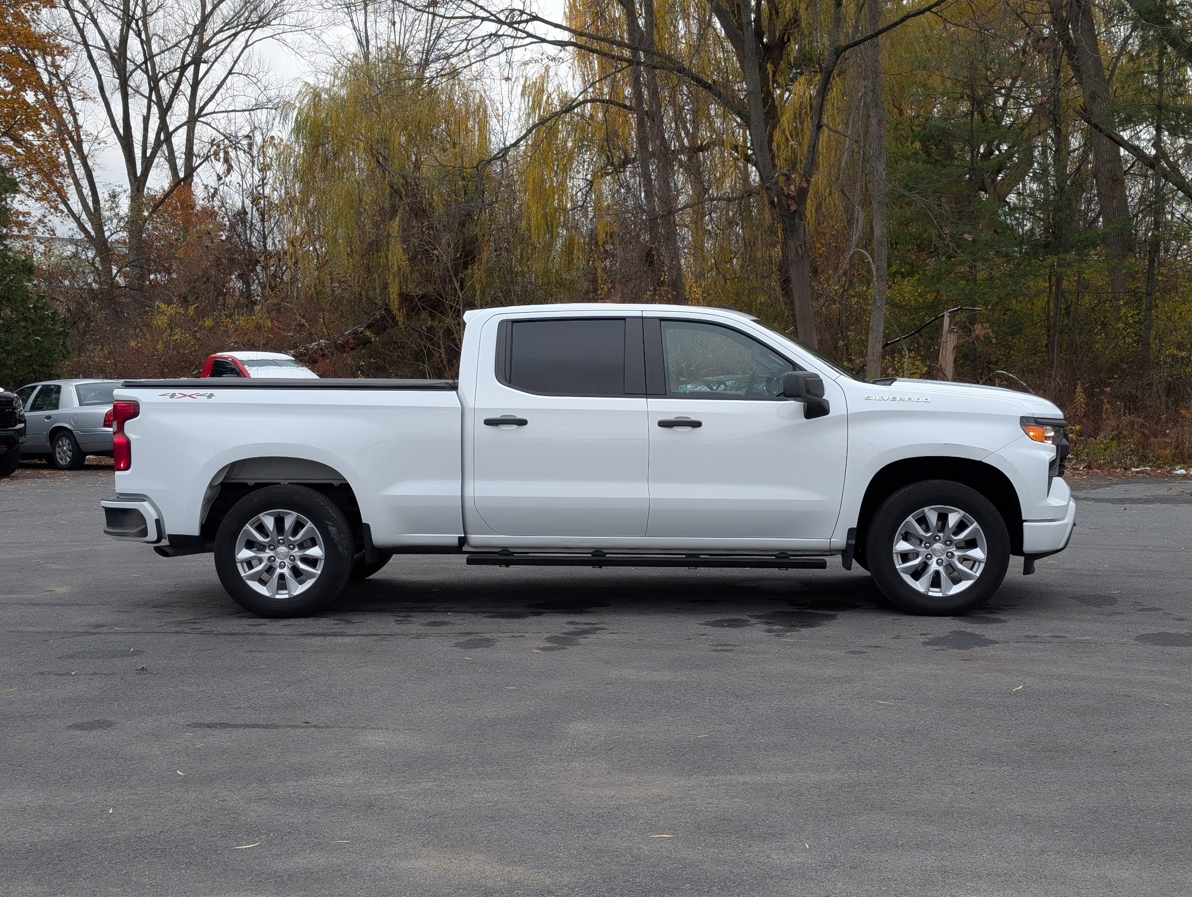 Used 2023 Chevrolet Silverado 1500 Custom image 7