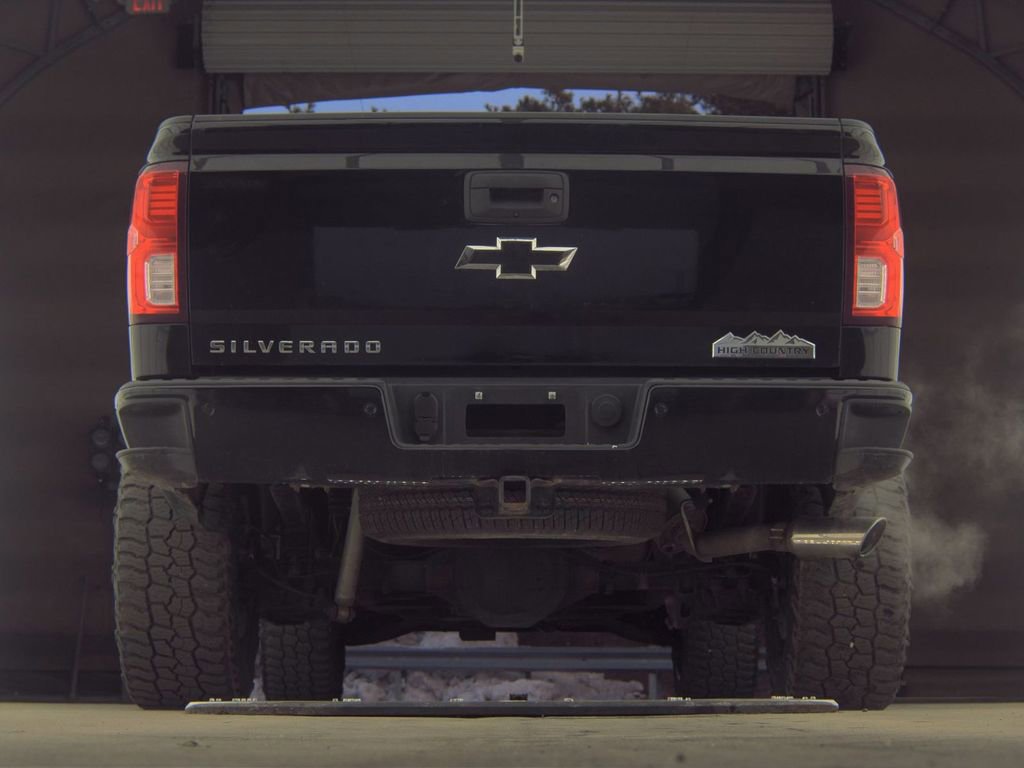 Used 2017 Chevrolet Silverado 1500 High Country image 7