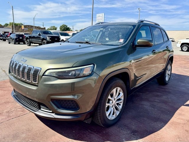 Used 2020 Jeep Cherokee Latitude w/ Cold Weather Group