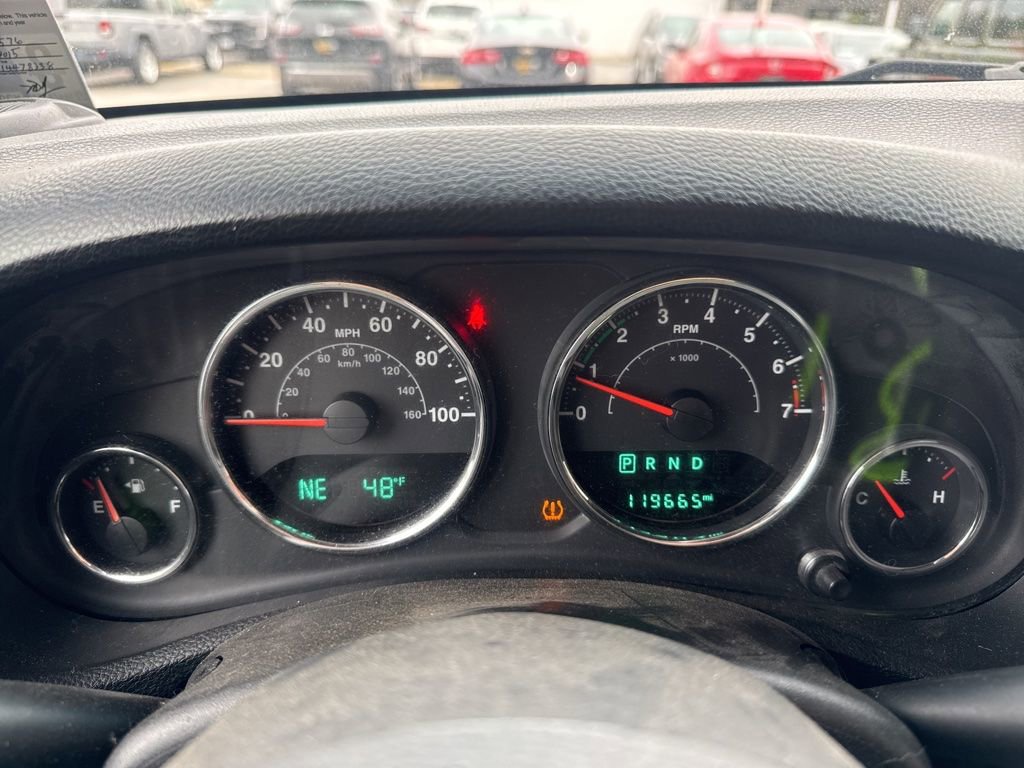 Used 2015 Jeep Wrangler Unlimited Rubicon image 7