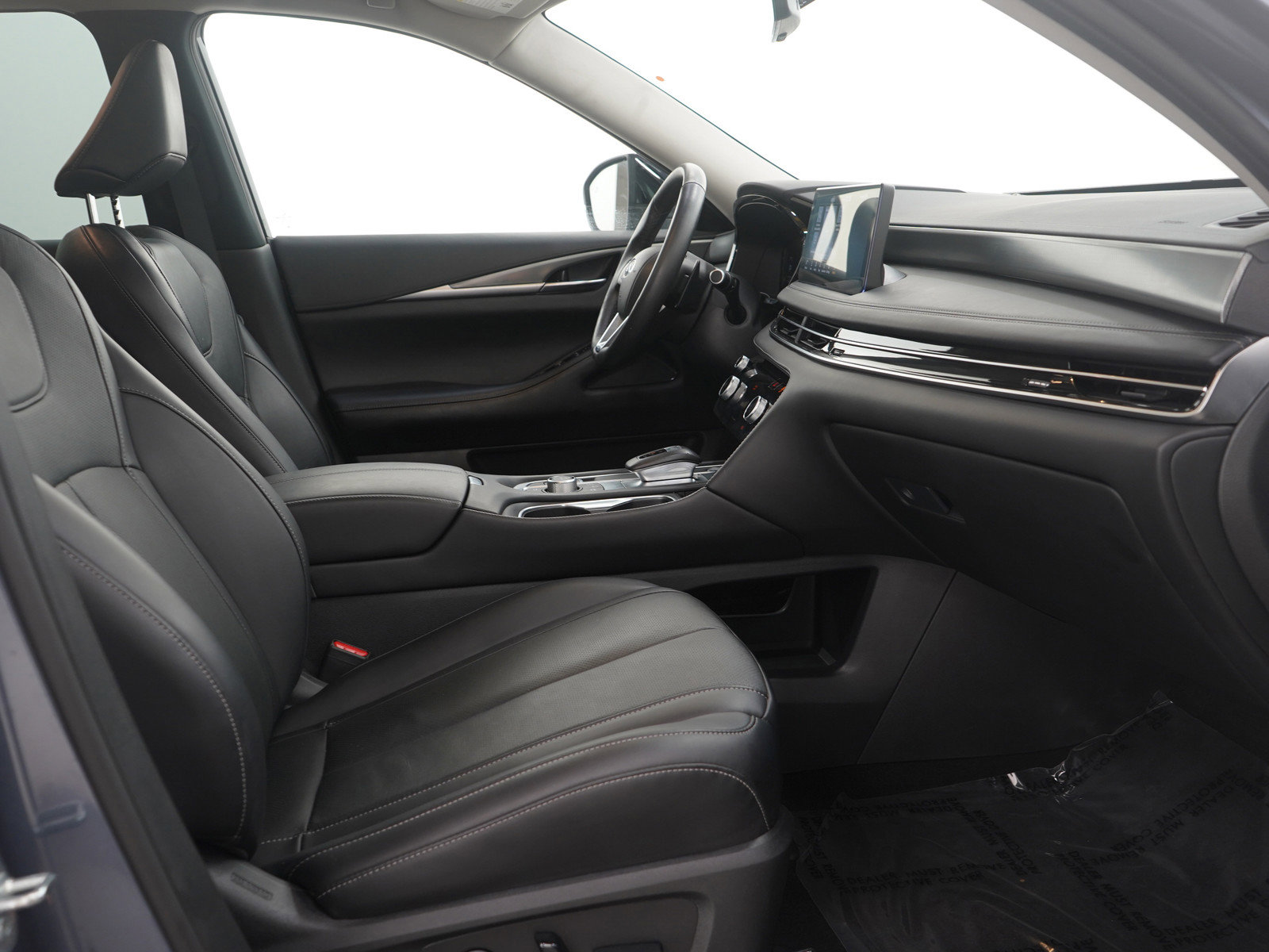 Used 2023 INFINITI QX60 Luxe image 14