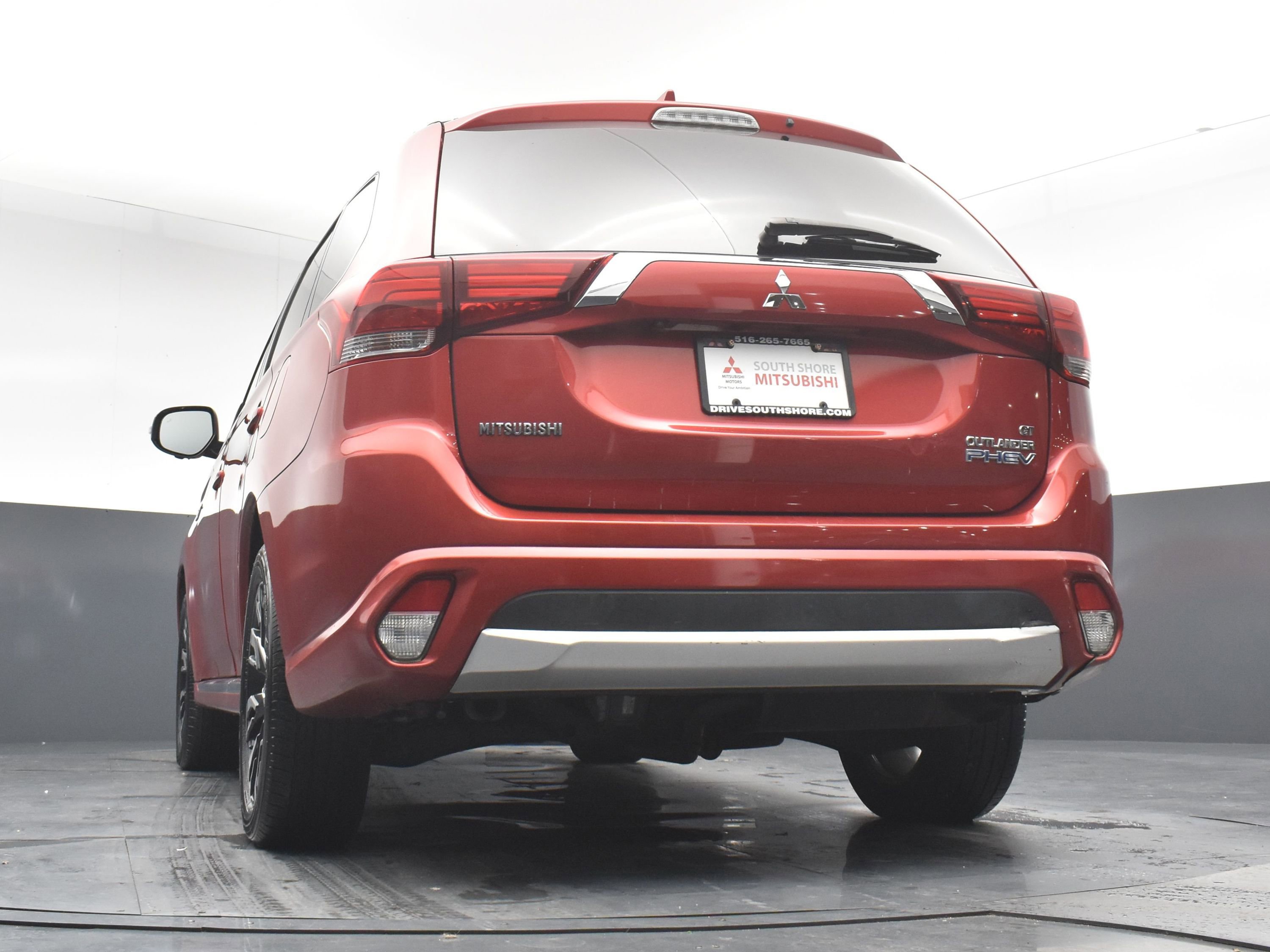 Used 2018 Mitsubishi Outlander GT image 23