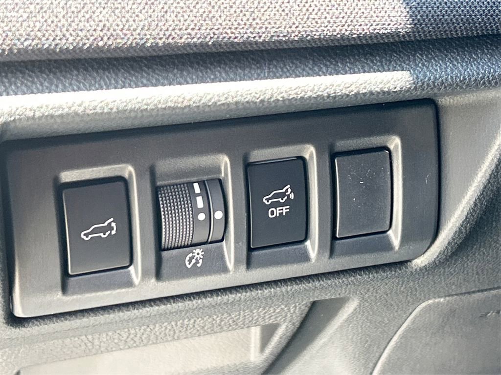 Certified 2025 Subaru Outback Premium image 42