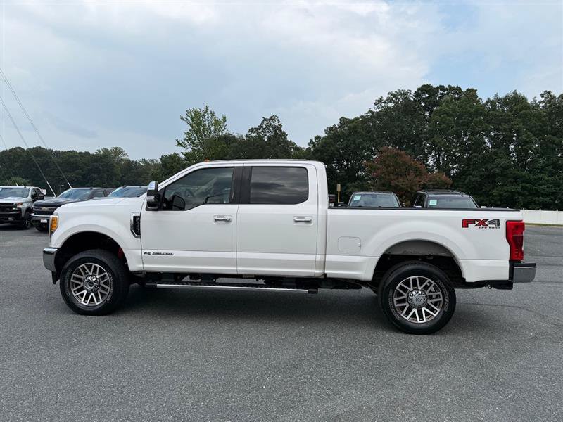 Used 2017 Ford F250 Lariat w/ Lariat Ultimate Package AWD/4WD image 10