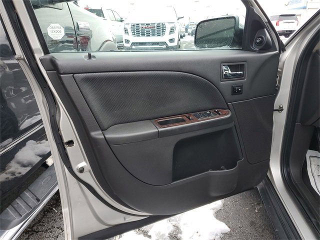 Used 2008 Ford Taurus Limited image 20