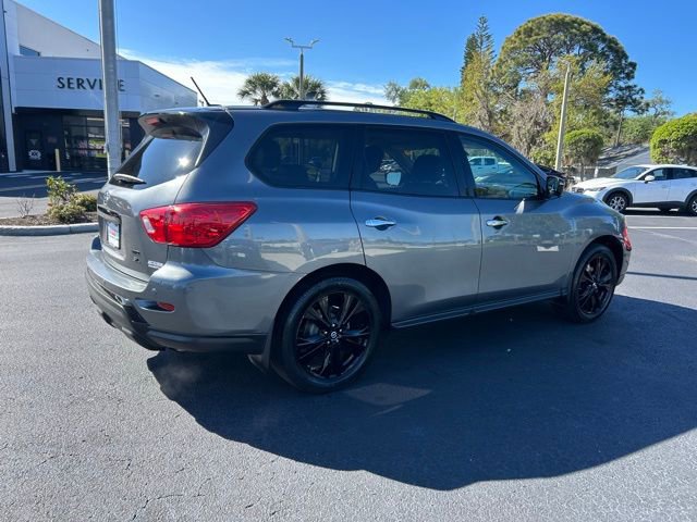 Used 2018 Nissan Pathfinder SL w/ Midnight Edition Package image 6