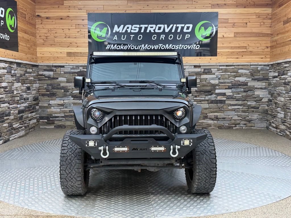 Used 2016 Jeep Wrangler Unlimited Sport w/ Connectivity Group AWD/4WD image 4