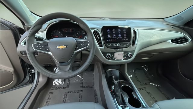 Used 2024 Chevrolet Malibu LT FWD image 10
