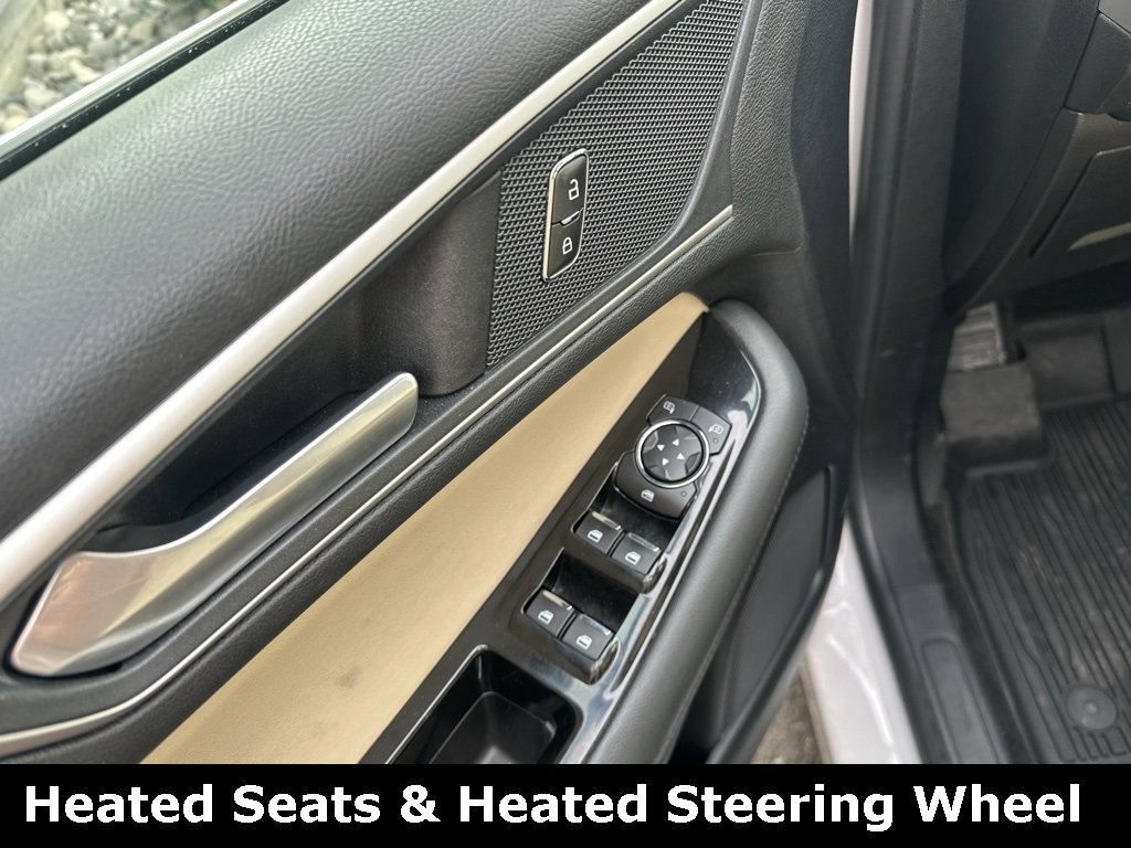 Used 2019 Ford Edge SEL w/ Equipment Group 201A image 13