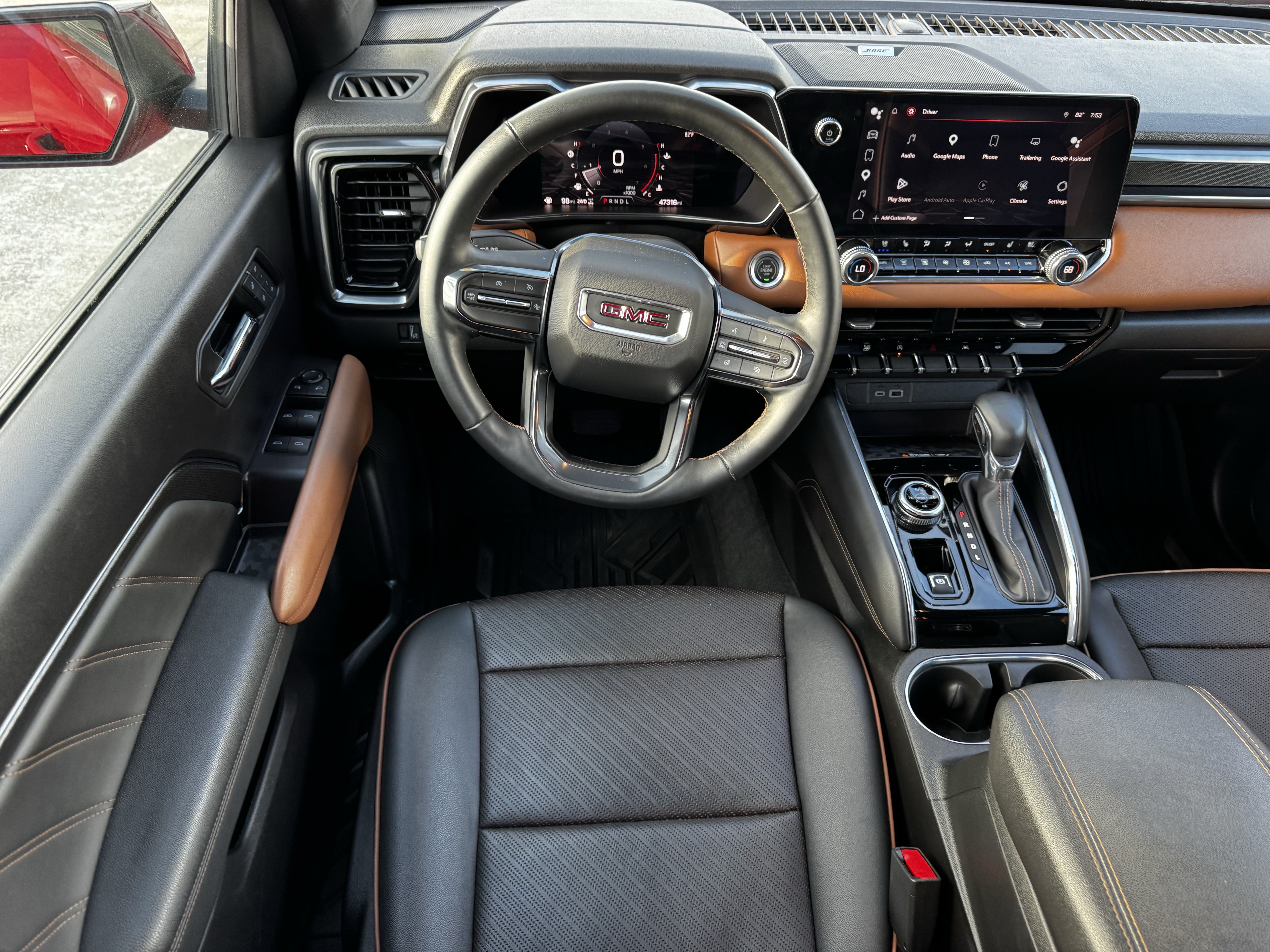 Used 2023 GMC Canyon AT4 w/ AT4 Premium Package AWD/4WD image 14