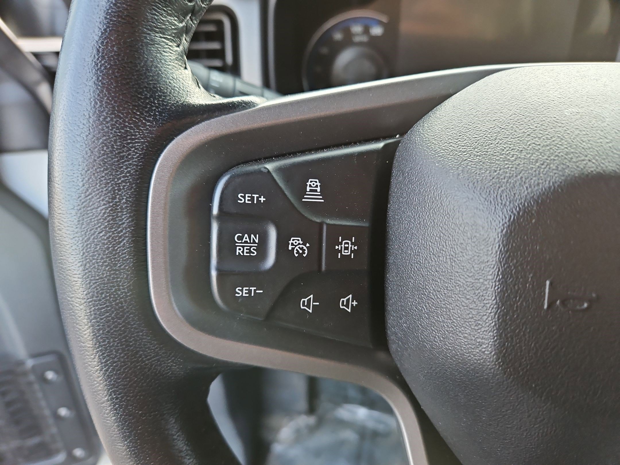 Used 2023 Ford Bronco Wildtrak image 32