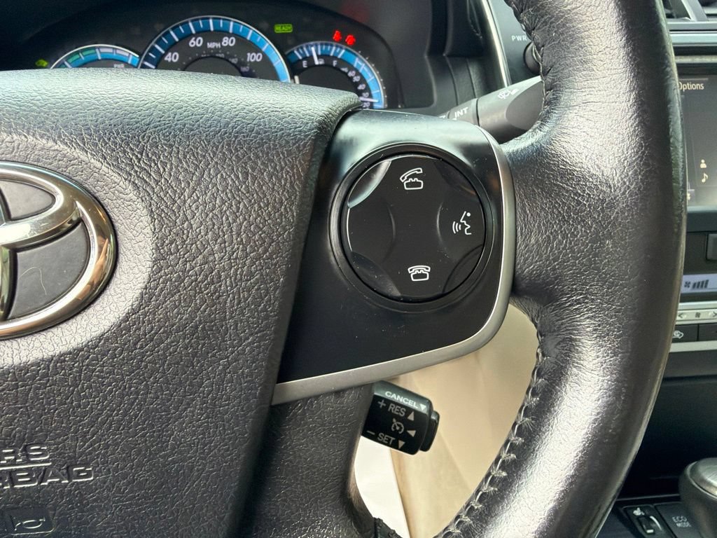 Used 2014 Toyota Camry XLE w/ Leather Package FWD image 30