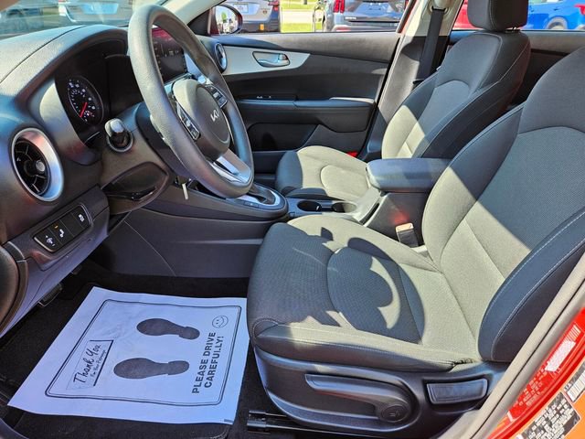 Used 2023 Kia Forte LXS w/ LXS Technology Package FWD image 8