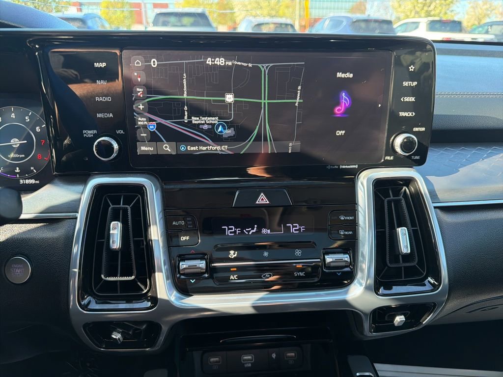 Certified 2023 Kia Sorento SX AWD/4WD image 30