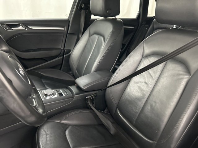 Used 2016 Audi A3 e-tron Premium w/ Audi MMI Navigation Plus image 9