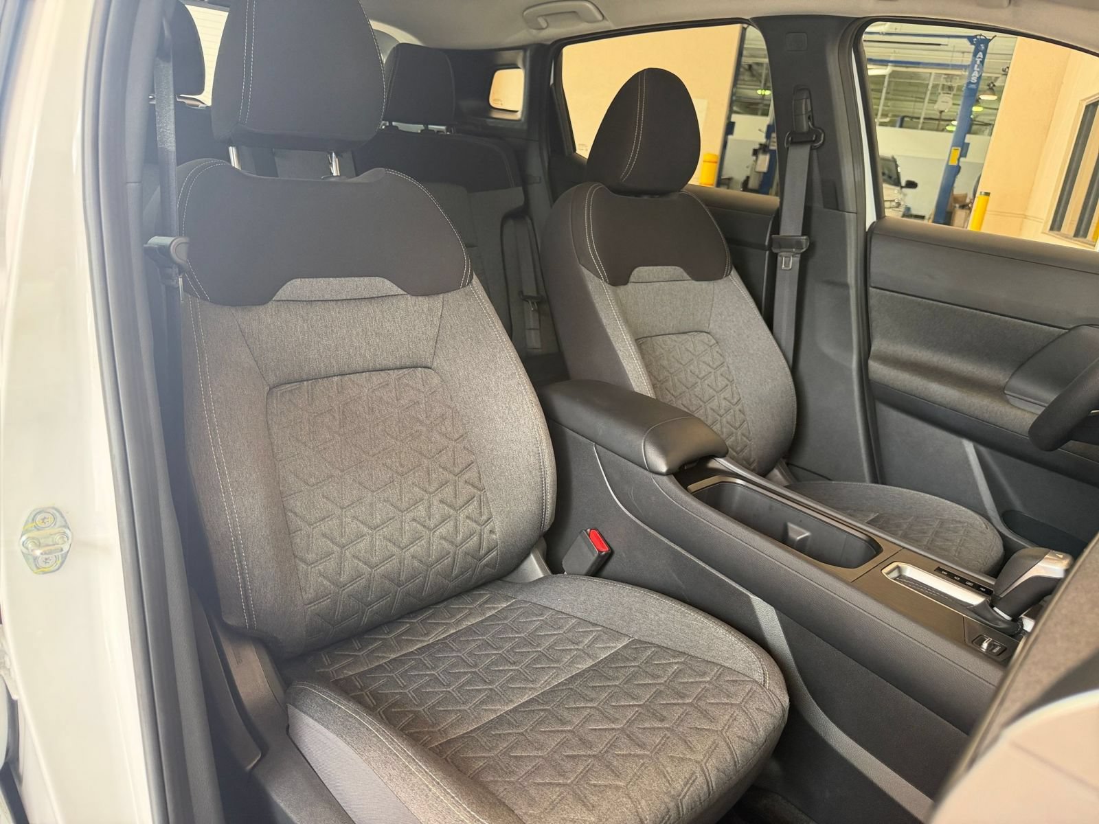 Used 2026 Nissan Kicks SV w/ Cold Weather Package FWD image 31
