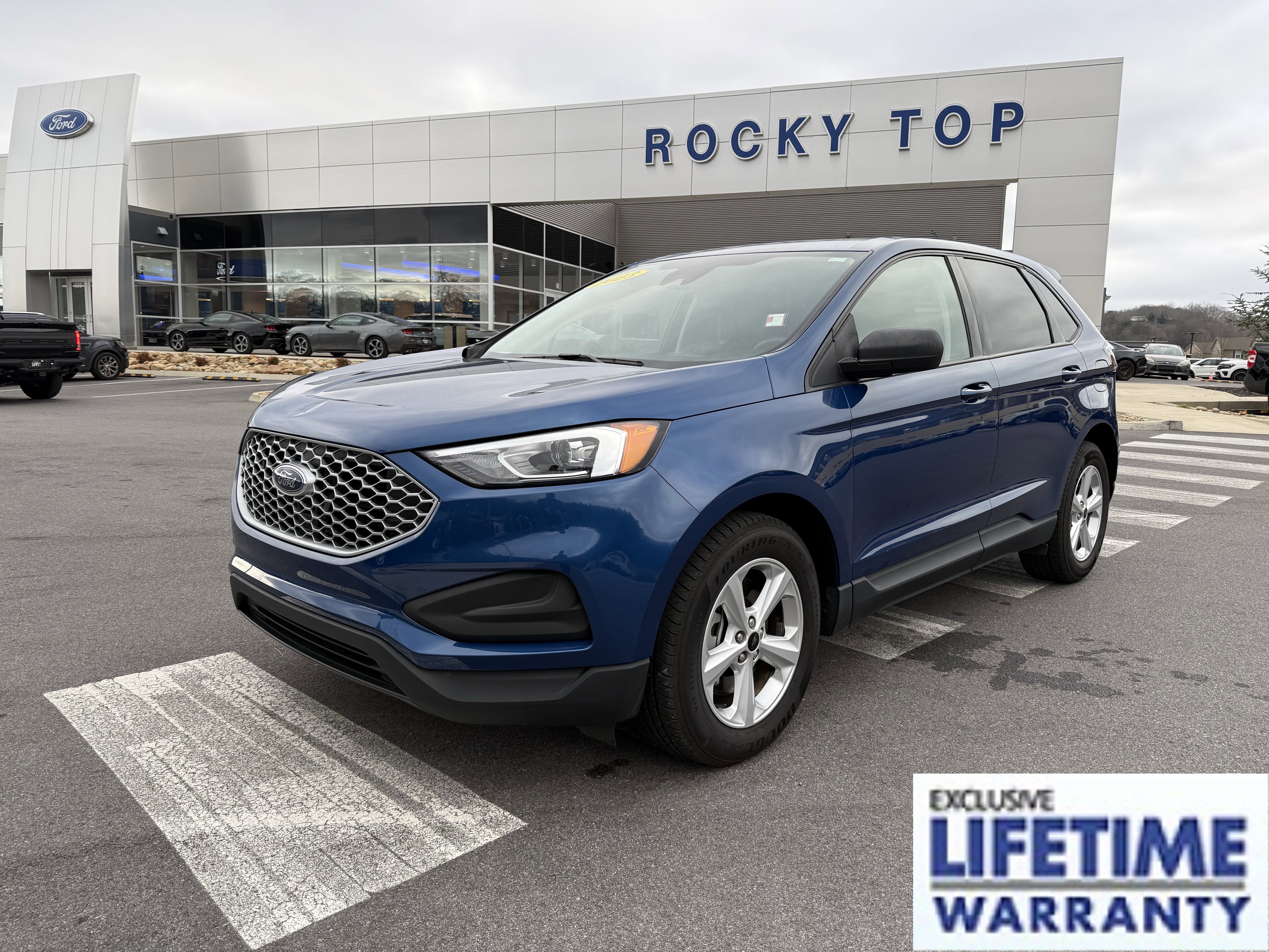 Used 2023 Ford Edge SE