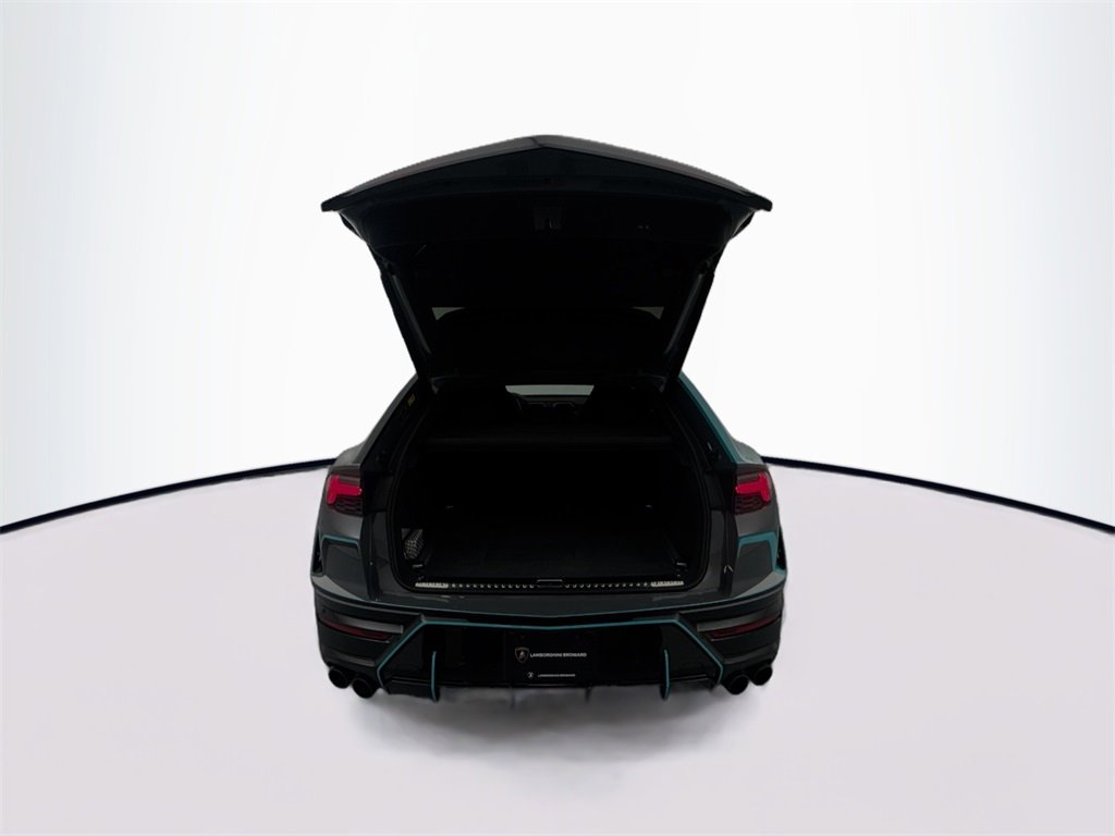 Used 2025 Lamborghini Urus SE image 29