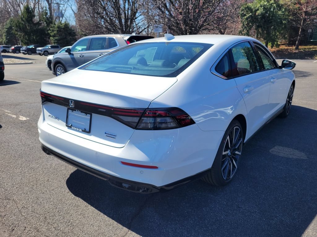New 2026 Honda Accord Touring image 3