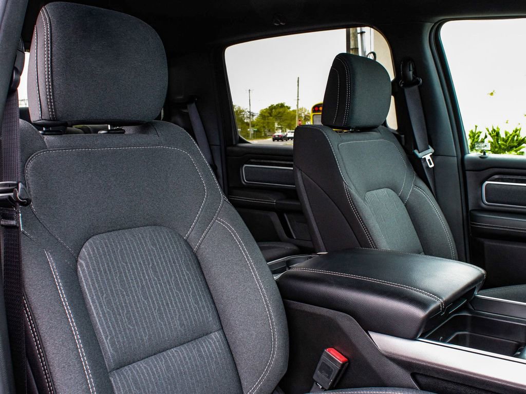 Used 2023 RAM 1500 Big Horn AWD/4WD image 38