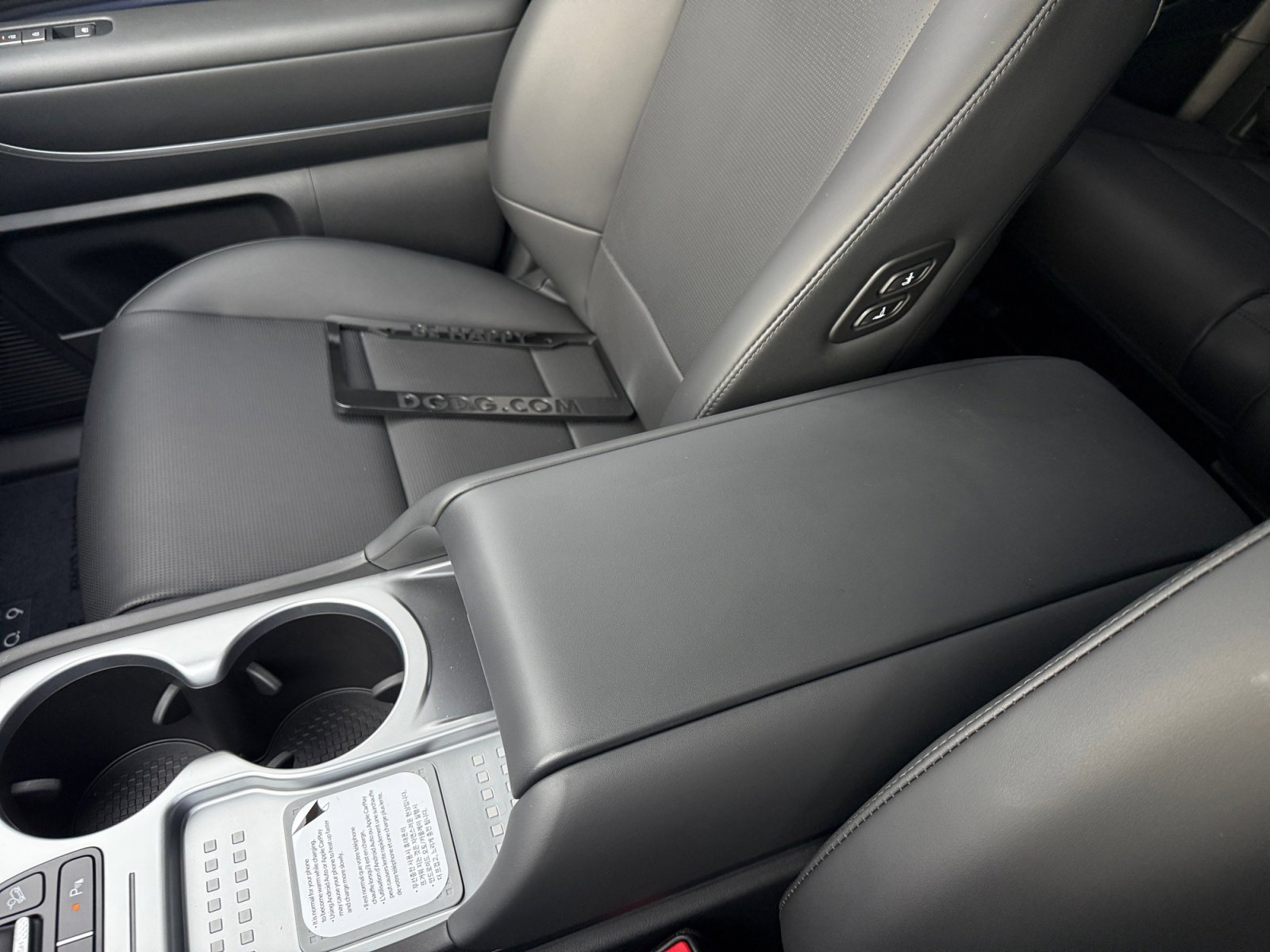 New 2026 Hyundai Ioniq 9 SEL w/ Tow & Go Package image 14