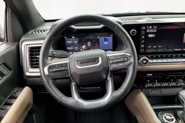 Used 2023 GMC Canyon Denali image 8