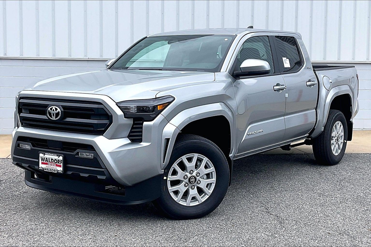 New 2026 Toyota Tacoma SR5 AWD/4WD image 2