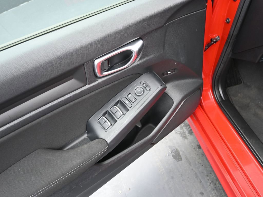 Used 2023 Honda Civic Sport image 18