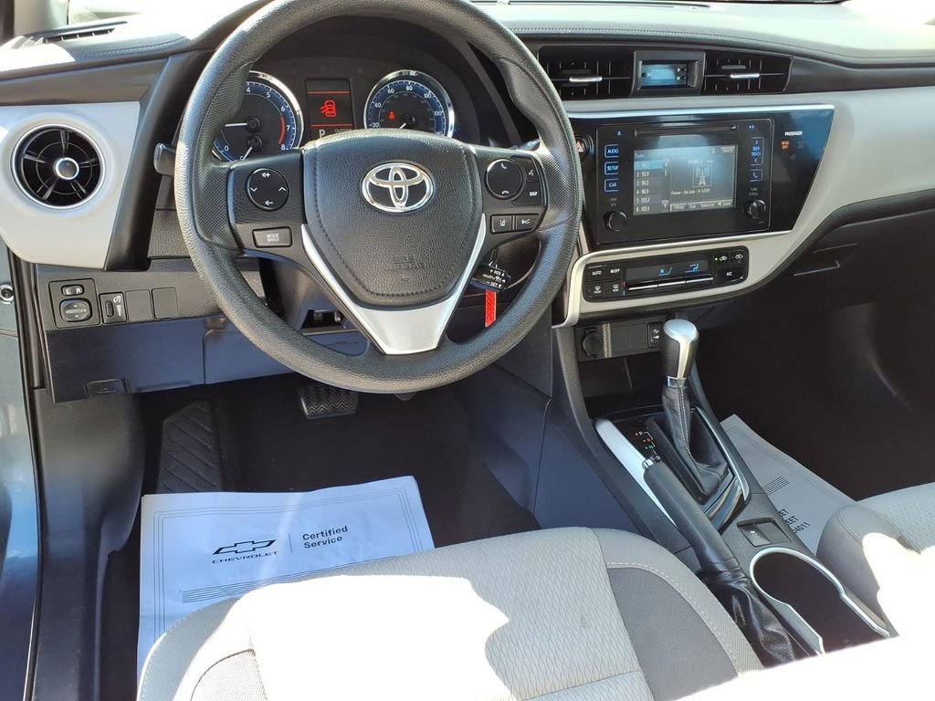 Used 2017 Toyota Corolla LE w/ Carpet Mat Package (TMS) FWD image 15