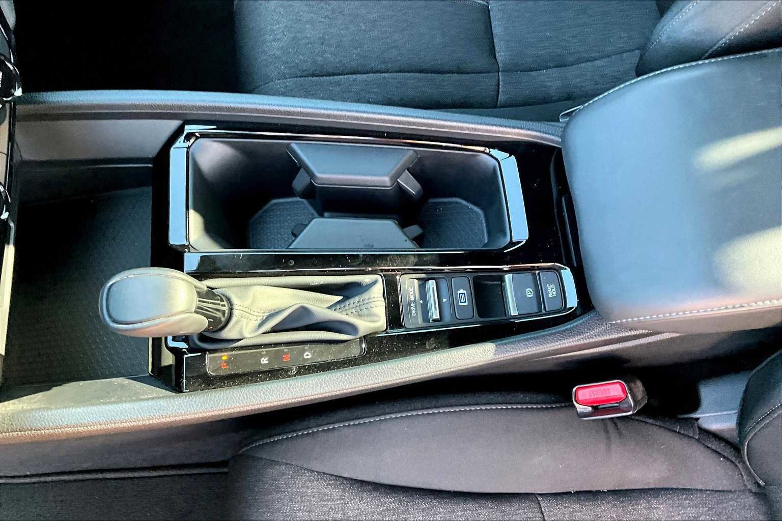 Used 2024 Honda Accord Sport image 15