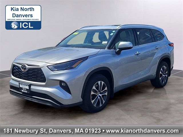 Used 2022 Toyota Highlander XLE