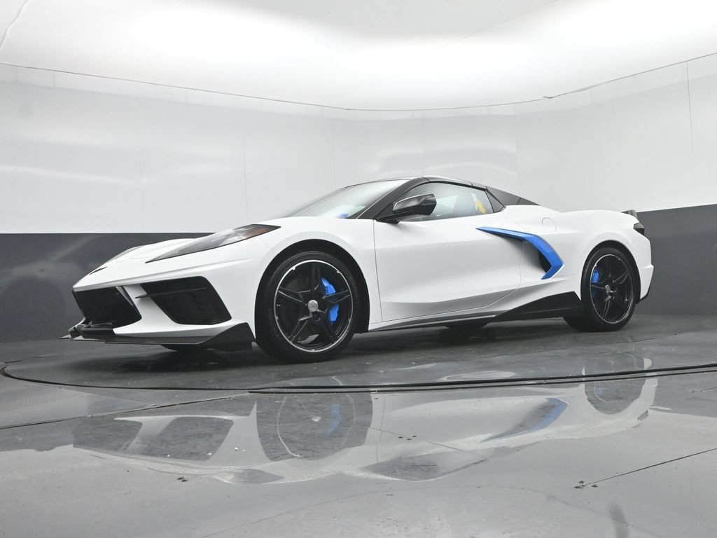 Used 2021 Chevrolet Corvette Stingray Premium Conv w/ Z51 Performance Package RWD image 49