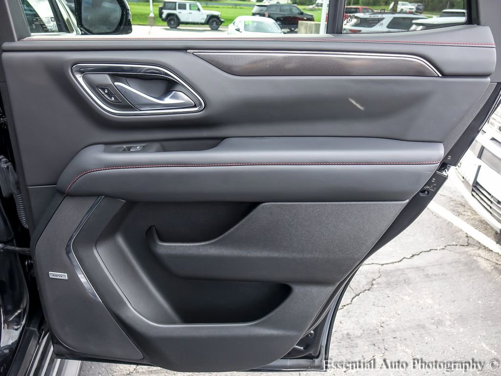 Used 2022 Chevrolet Tahoe RST w/ Sport Performance Package image 36